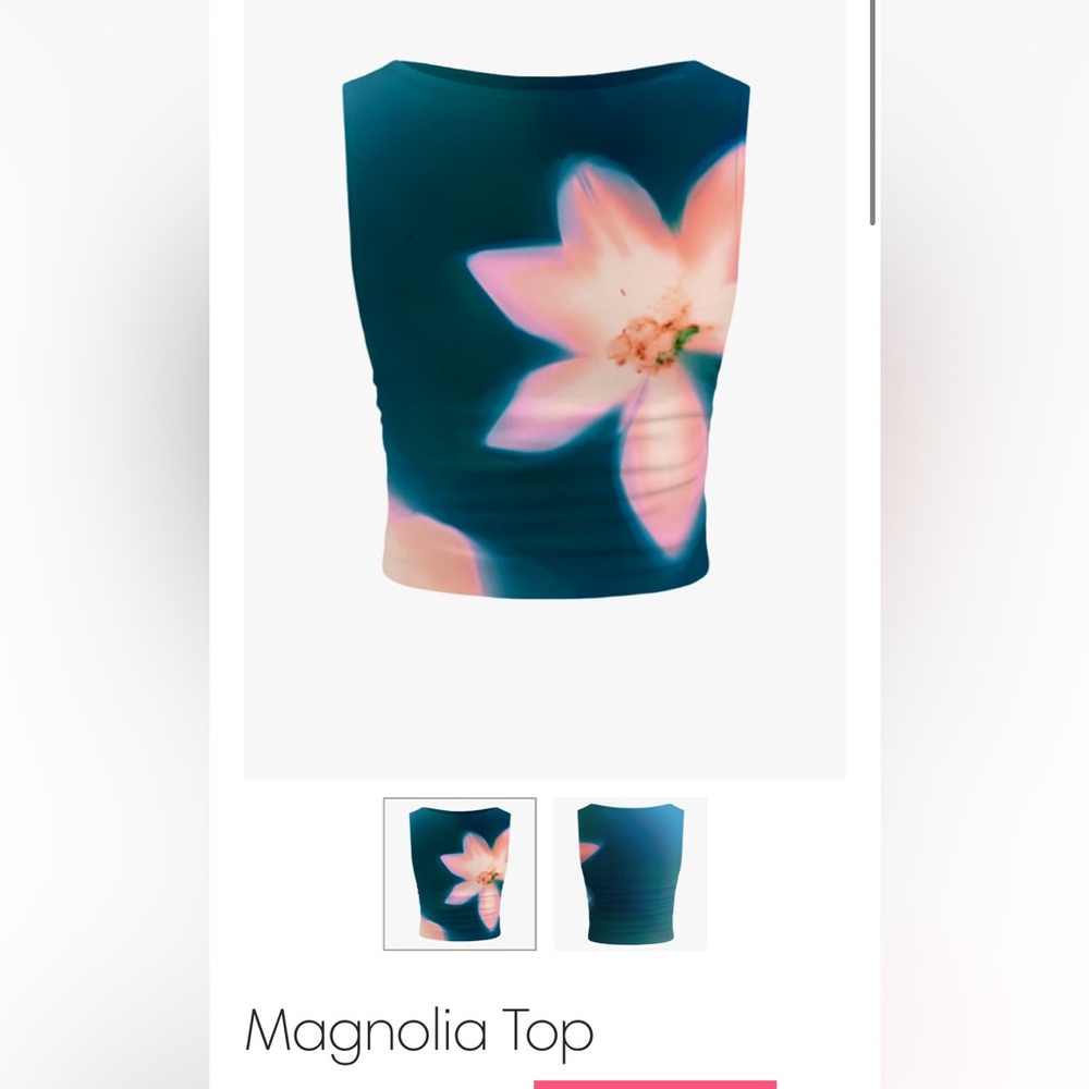 NWT D’Angela Panelli stretchy flower print cropped top